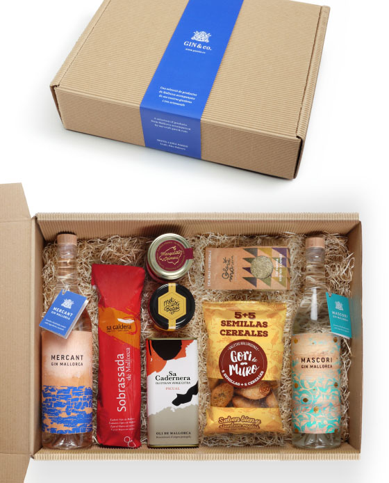 gin-gift-set-christmas-typical-products-mallorca-food-alcohol-shop